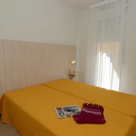 Les Parasols D'argens Aparthotel