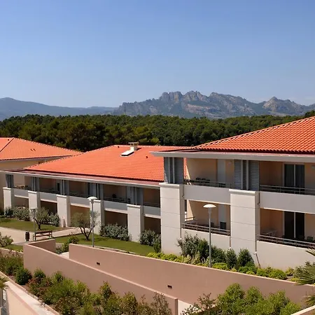 Les Parasols D'argens Aparthotel